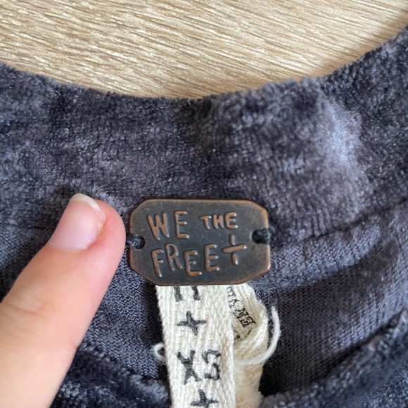 Free people Milan velvet relaxed layering top - Picture 3 of 6